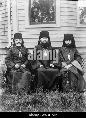 Bischof Raphael der Syrisch-orthodoxen Kirche, die meisten Rev Erzbischof Platon Leiter der Russischen Kirche in N Bin, Bischof Alexander von Alaska Stockfoto