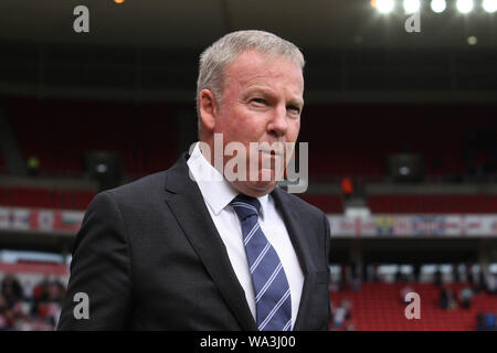 Sunderland, Großbritannien. 17 Aug, 2019. SUNDERLAND, ENGLAND, May 17 th Portsmouth Manager Kenny Jackett während der Sky Bet Liga 1 Übereinstimmung zwischen Sunderland und Portsmouth im Stadion des Lichts, Sunderland am Samstag, den 17. August 2019. Nur die redaktionelle Nutzung, eine Lizenz für die gewerbliche Nutzung erforderlich. Foto darf nur für Zeitung und/oder Zeitschrift redaktionelle Zwecke verwendet werden. (Credit: Steven Hadlow | MI Nachrichten) Credit: MI Nachrichten & Sport/Alamy leben Nachrichten Stockfoto