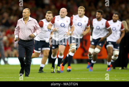 England Manager Eddie Jones vor der Internationalen freundlich im Fürstentum Stadium, Cardiff. Stockfoto