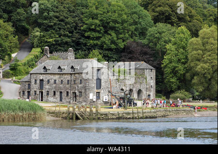 Die Quay an Cotehele Immobilien auf der Cornish Ufer des River Tamar, ein Besucherzentrum, die von den Nationalen Vertrauenswürdigkeit ausgeführt. Stockfoto