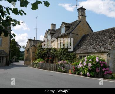 Bourton-on-the-Water, Cotswolds, England Stockfoto