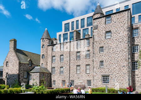 Provost Skene's House in Aberdeen wurde in 1545 gebaut. Es ist jetzt offen als eine Zeit Haus und Museum der lokalen Geschichte. Stockfoto