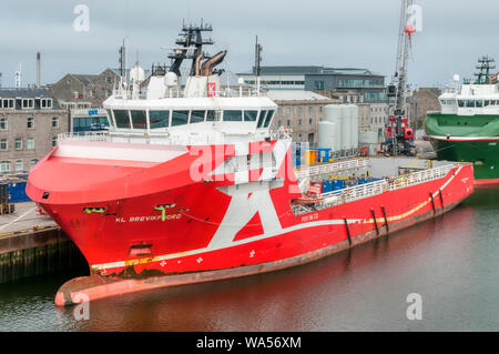 Die Offshore Supply ship KL Brevikfjord im Hafen am Hafen Aberdeen. Stockfoto