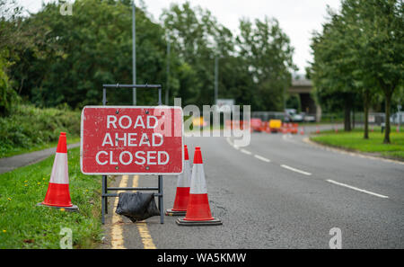 Vor geschlossenen Straßenschild Stockfoto
