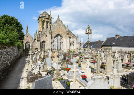 Saint Ronan Kirche in Locronan, Frankreich Stockfoto