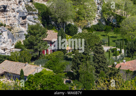 Ein Blick auf die malerische Dorf Les Baux-de-Provence, Frankreich Stockfoto