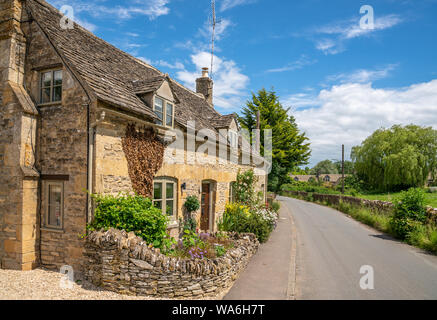 Die malerischen Cotswold Dorf Naunton, Gloucestershire, Vereinigtes Königreich Stockfoto