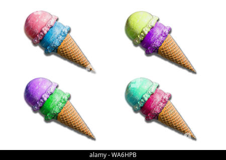 Retro Style double Eistüten mit Schlagschatten, auf weißem Hintergrund. Eine Vielfalt von Farben und Aromen in Waffle Kegel. Stockfoto