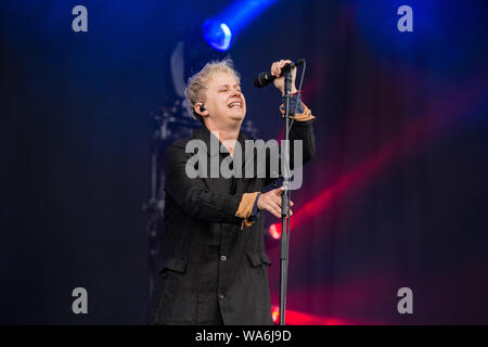 Finsbury Park, London, Großbritannien, 1. Juli 2017, Conor Mason, nichts aber Diebe Sänger Conor Maurer an der Gemeinschaft Festival in London 2017, © Richard Stockfoto