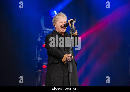 Finsbury Park, London, Großbritannien, 1. Juli 2017, Conor Mason, nichts aber Diebe Sänger Conor Maurer an der Gemeinschaft Festival in London 2017, © Richard Stockfoto