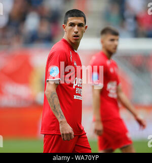 ENSCHEDE, 18-08-2019, Stadion de Grolsch Veste, Saison 2019 / 2020, der niederländischen Eredivisie, FC Twente player Aitor während des Spiels FC Twente - RKC Waalwijk. Stockfoto