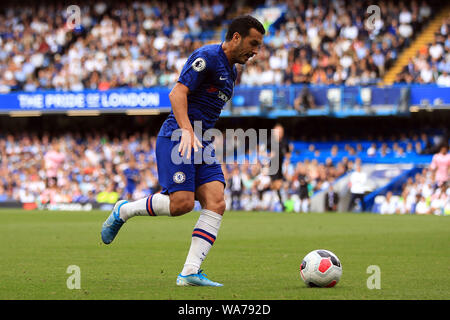 London, Großbritannien. 18. August 2019. Pedro von Chelsea in Aktion. Premier League match, Chelsea v Leicester City an der Stamford Bridge in London am Sonntag, den 18. August 2019. Dieses Bild dürfen nur für redaktionelle Zwecke verwendet werden. Nur die redaktionelle Nutzung, eine Lizenz für die gewerbliche Nutzung erforderlich. Keine Verwendung in Wetten, Spiele oder einer einzelnen Verein/Liga/player Publikationen. Credit: Andrew Orchard sport Fotografie/Alamy leben Nachrichten Stockfoto