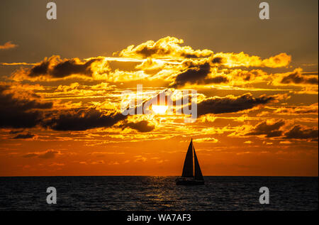 Sonnenuntergang am Mittelmeer Stockfoto