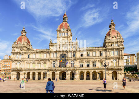 A La Coruna, Spanien. Das prunkvolle Gebäude Rathaus Palacio Municipal in Maria Pita Platz. A La coruna. Spanien Stockfoto