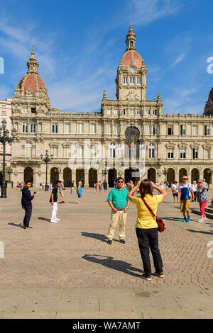 A La Coruna, Spanien. Das prunkvolle Gebäude Rathaus Palacio Municipal in Maria Pita Platz. A La coruna. Spanien Stockfoto