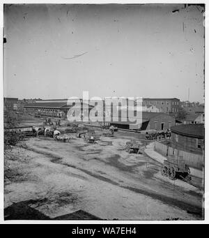 Atlanta, Ga Railroad Depot und Hof; Forellen Haus und Masonic Hall im Hintergrund Abstract: Ausgewählte Bürgerkrieg Fotografien, 1861-1865 Stockfoto