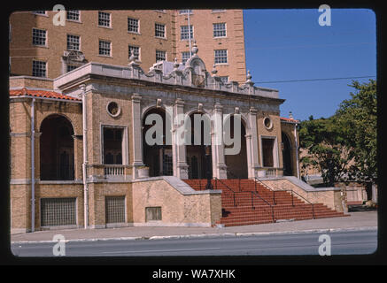 Baker Hotel Eingang, Winkel 1, Hibbard Straße, Mineral Wells, Texas Stockfoto