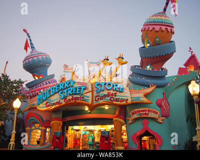 Seuss Landing in den Universal Studios Florida, USA, 20. Mai 2019, © katharine Andriotis Stockfoto