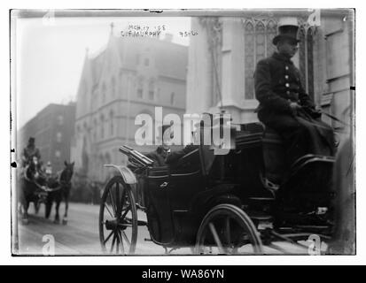 C.F. Murphy [in den Schlitten eingesetzt, New York] Stockfoto