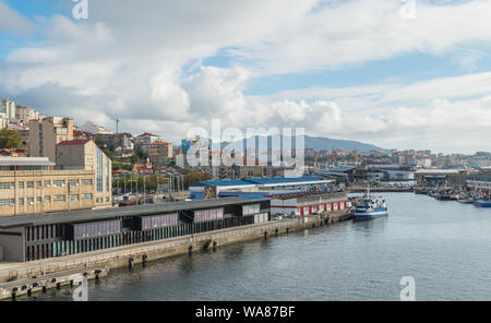 Anzeigen von Vigo im Sommer den unteren Teil der Stadt Stockfoto