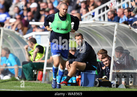 HARTLEPOOL, ENGLAND AUG 17. Liam Noble von Hartlepool United erwärmt sich während der Vanarama nationalen Liga Match zwischen Hartlepool United und Bromley im Victoria Park, Hartlepool am Samstag, den 17. August 2019. (Credit: Mark Fletcher | MI Nachrichten) Stockfoto