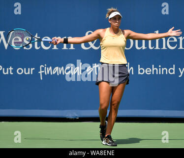 Mason, Ohio, USA. 18 Aug, 2019. August 18, 2019: Madison (USA) besiegte Svetlana Kuznetsova (RUS) 7-5, 7-6, am Westlichen und Südlichen Öffnen bei Lindner Family Tennis Center in Mason, Ohio gespielt wird. © Leslie Billman/Tennisclix/CSM Credit: Cal Sport Media/Alamy leben Nachrichten Stockfoto