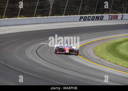 August 17, 2019, langen Teich, Pennsylvania, USA: Tony Kanaan (14) von Salvador, Brasilien Praktiken für die ABC-Versorgung 500 bei Pocono Raceway in langen Teich, Pennsylvania. (Bild: © Colin J Mayr Schleifstein Medien/ASP) Stockfoto