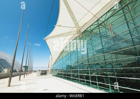San Diego Convention Center, im Marina District Downtown über das historische Gaslamp Quarter. Moderne Architektur, Details Stockfoto