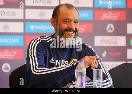 Head Coach Nuno Espírito Santo der Wolverhampton Wanderers F.C. der englischen Liga Meister nimmt an einer Pressekonferenz im Vorfeld der Premier League Asien Stockfoto