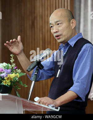 ** ** Aus Taiwan Kaohsiung Bürgermeister Han Kuo-yu spricht während einer Sitzung in Kaohsiung, Taiwan, 25. Januar 2019. Die chinesischen Kuomintang (KMT) Party am Sonntag (28. Stockfoto