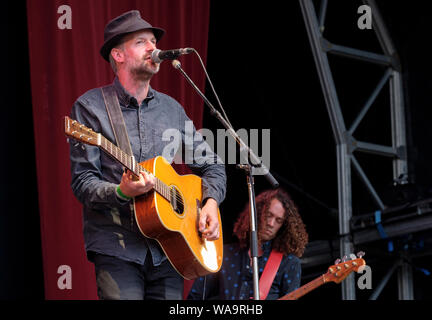 Jon Allen durchführen bei Weyfest Music Festival, Tilford, Surrey, Großbritannien. August 17, 2019 Stockfoto