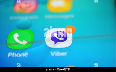 Viber und Telefon Logo auf dem Smartphone angezeigt Stockfoto