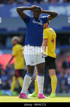 JEAN - PHILIPPE GBAMIN FC Everton FC Everton V FC Watford, Premier League Goodison Park, Everton, ENGLAND, 17. August 2019 GBD 14854 streng redaktionelle Verwendung. Wenn der Spieler/Spieler in diesem Bild dargestellt ist/Spielen für einen englischen Club oder das England National Team. Dann ist dieses Bild darf nur für redaktionelle Zwecke verwendet werden. Keine kommerzielle Nutzung. Folgende Verwendungen sind auch dann eingeschränkt, wenn in einem redaktionellen Kontext: Verwendung in Verbindung mit oder als Teil eines nicht autorisierten Audio-, Video-, Daten-, Spielpläne, Verein/liga Logos, Wetten, Spiele oder eine "Live"-Diensten. Auch eingeschränkt Stockfoto