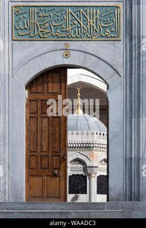 Die yeni Valide Moschee in Uskudar Bezirk von Istanbul, Türkei Stockfoto