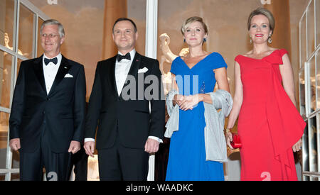 Die königliche Lazienki Museum Warschau, 14. Oktober 2015. Offizieller Besuch in Polen durch Seine Majestät der König der Belgier, Ihre Majestät die Königin der Belgier gezahlt. Empfang durch Seine Majestät der König der Belgier und Ihre Königliche Majestät der Königin von Belgien zu Ehren des Präsidenten der Republik Polen und der First Lady. Im Bild: König Philippe von Belgien, der Königin Mathilde, Präsident Andrzej Duda, erste Dame Agata Duda Stockfoto