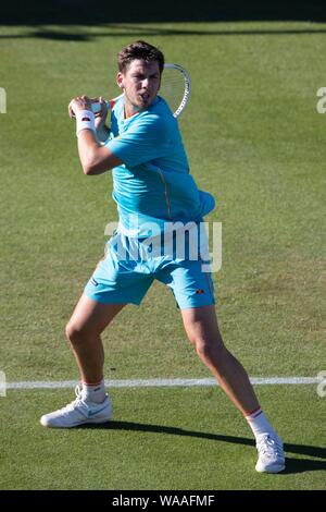 Cameron Norrie von Großbritannien in Aktion gegen Daniel Marken in Deutschland. Natur Tal International 2018 - Dienstag, 26, Juni, 2018 - Devonshire Pa Stockfoto