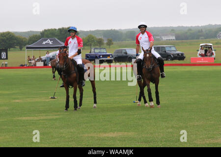 Hamptons, NY, USA. 17 Aug, 2019. Nacho Figueras in der Konstituierenden Edmiston Nächstenliebe Chukka Polo Challenge am 17. August 2019 in den Hamptons, New York. Quelle: MPI 98/Media Punch/Alamy leben Nachrichten Stockfoto