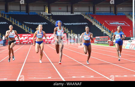 Aktion während der 200-m-Finale bei den IAAF Diamond League Leichtathletik 2019 an Alexander Stadion Birmingham Großbritannien am 18. August 2019 Graham/ Stockfoto