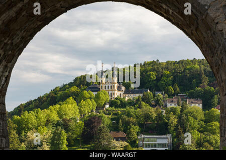 Blick auf die Wallfahrtskirche Kaeppele von der Festung Würzburg Deutschland Stockfoto