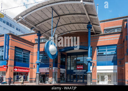 Die Sternwarte Einkaufszentrum auf der High Street in Slough, Berkshire, Großbritannien Stockfoto