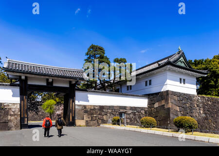 Japan, Honshu, Tokio, Hibiya, Imperial Palace, Sakuradamon Gate, 30075627 Stockfoto