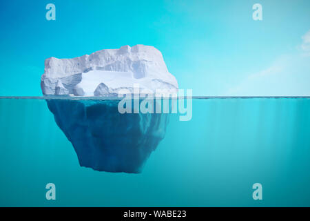 Eisbergs unter Wasser. Die Erwärmung des Klimas, der Umwelt und der ozeanischen ecoxsytem Konzept. Stockfoto