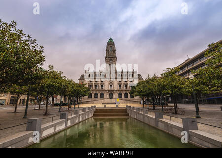 Porto Portugal City Skyline bei Porto Rathaus Stockfoto