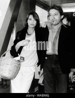 Jane Birkin, Serge Gainsbourg, in London zu ihrem Film "Je t'aime moi non plus" machen, (ich liebe Dich, ich Nicht) April 1977 Datei Referenz #33848-448 THA Stockfoto