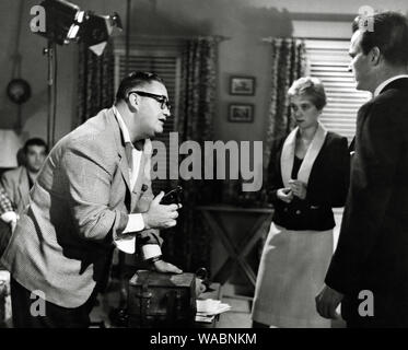 Regisseur Robert Aldrich, Gaby Rodgers, Ralph Meeker, 'Kiss Me Deadly' (1955) United Artists File Reference # 33848-368THA Stockfoto