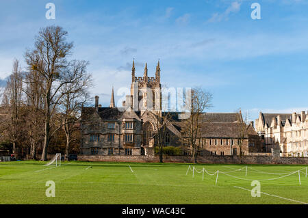 Merton College und das Spielfeld Blick von Christus Kirche Wiese, Oxford, England, UK. Stockfoto