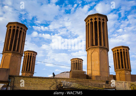 Badgirs Windtowers oder (traditionelle architektonische Element natürliche Belüftung zu erstellen). Stockfoto