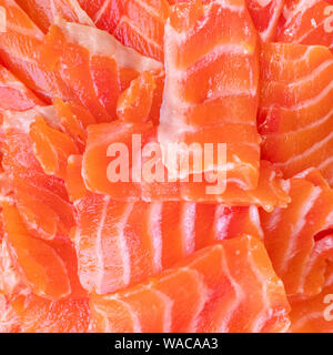 Essen Hintergrund - Scheiben gesalzene rote Forellen fischen close-up Stockfoto