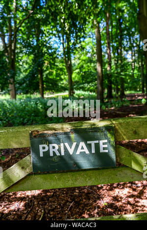 Blenheim Palace. Private Zeichen auf dem Gelände des englischen Country Estate. Privates Land/Sicherheit. Woodstock, Oxfordshire, England, Vereinigtes Königreich. Stockfoto