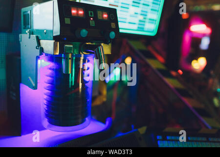 Außerirdische Außerirdische in einem Versuchslabor im UFO Stockfoto